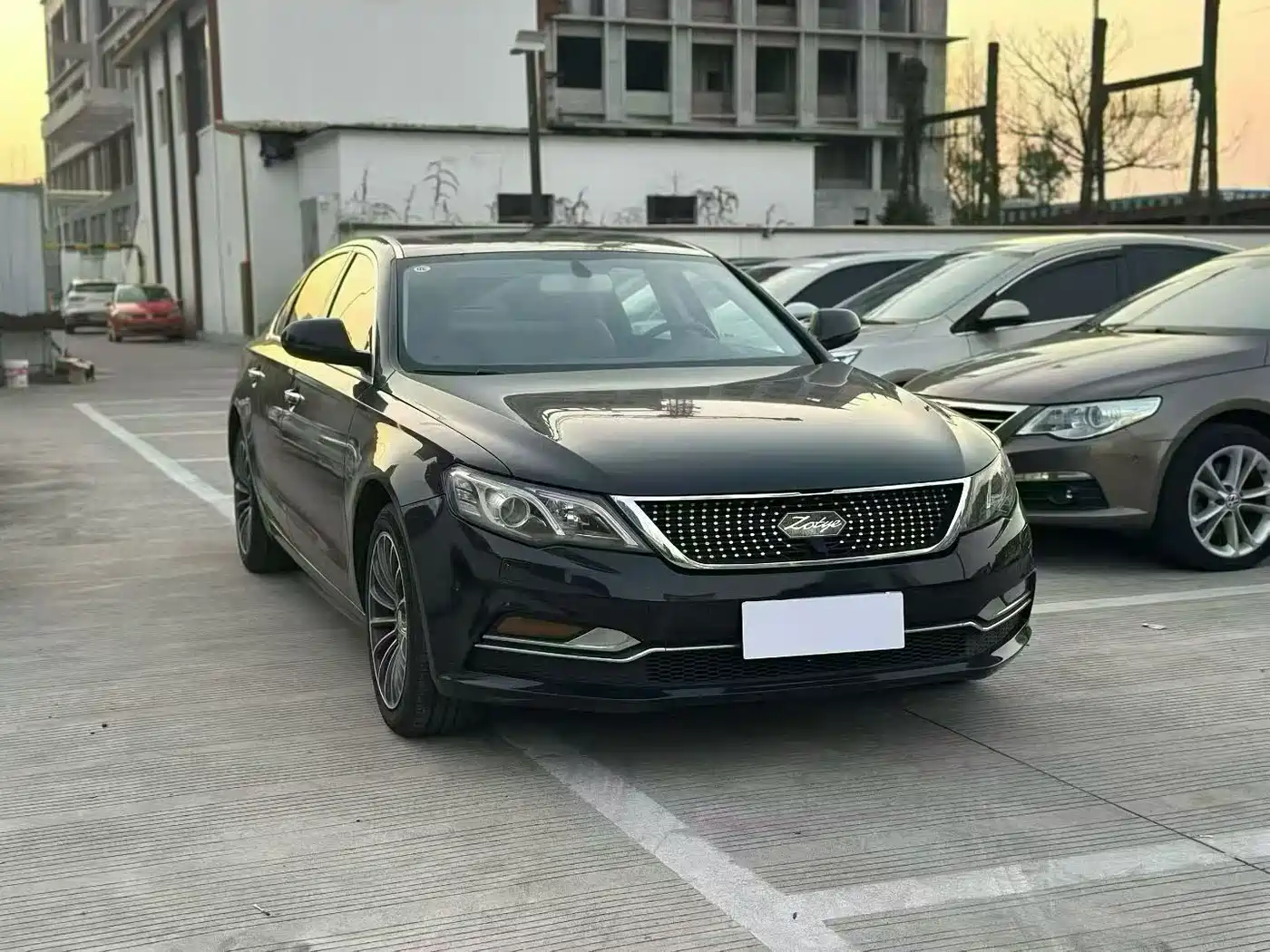 Zotye Z700 2017 2016 1.8T DCT Elegance