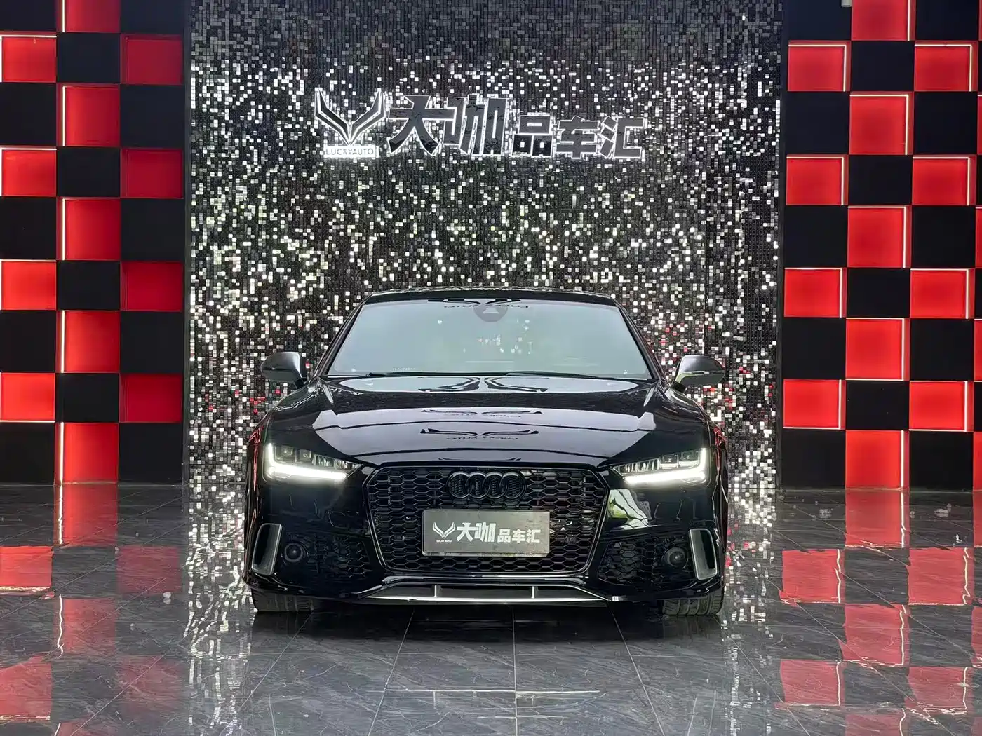 Audi A7 2013 50 TFSI quattro Luxury фото 2