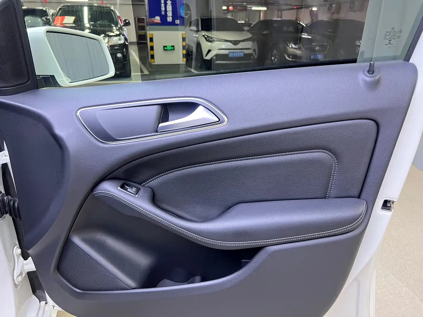 Mercedes-Benz B-Class 2018 B 200 Sport фото 13