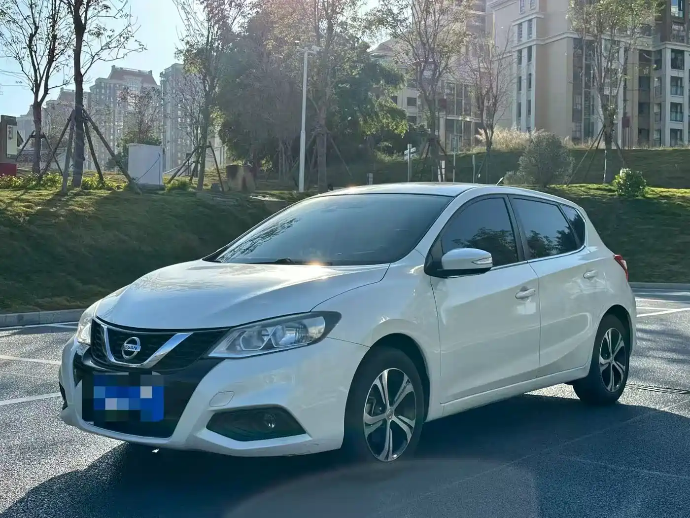 Nissan Tiida 2020 1.6L CVT Smart Edition