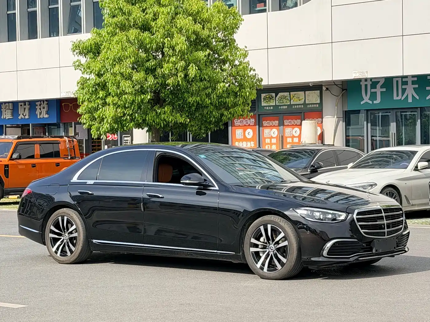 Mercedes-Benz S-Class 2023 Model S 400 L Luxury Edition фото 2