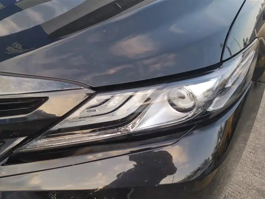 Toyota Camry 2023 2.0G Luxury Edition фото 5