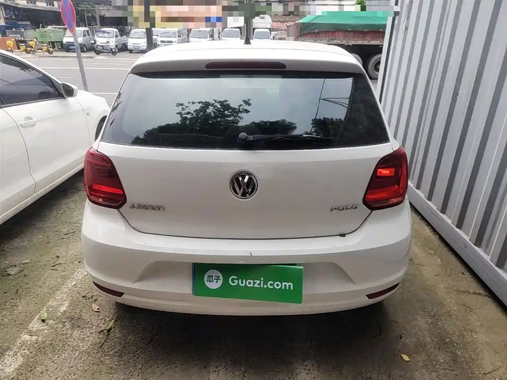 Volkswagen Polo 2016 1.4L Manual Trend фото 6