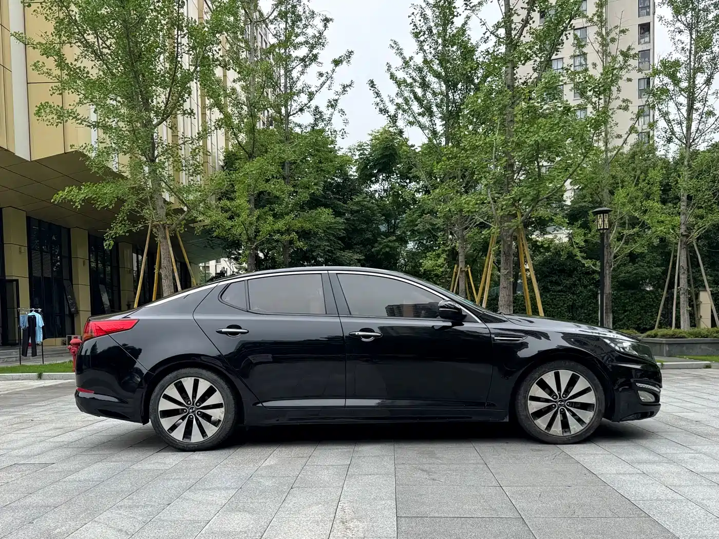 Kia K5 2011 2.0L Automatic DLX фото 7