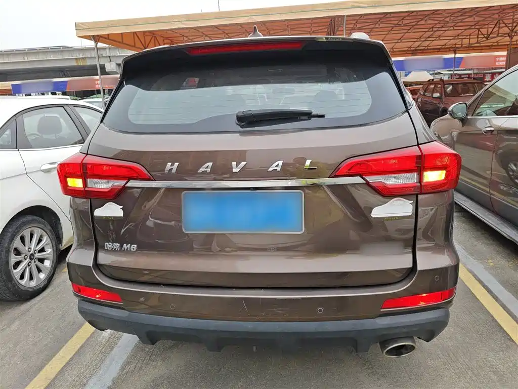 Haval M6 2018 Facelift 1.5T DCT 2WD Elite Edition фото 4