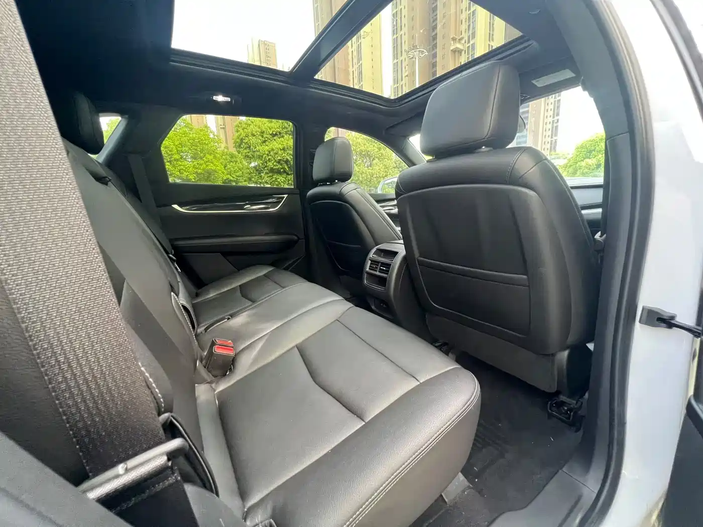 Cadillac XT5 2022 2.0T 2WD Luxury фото 6