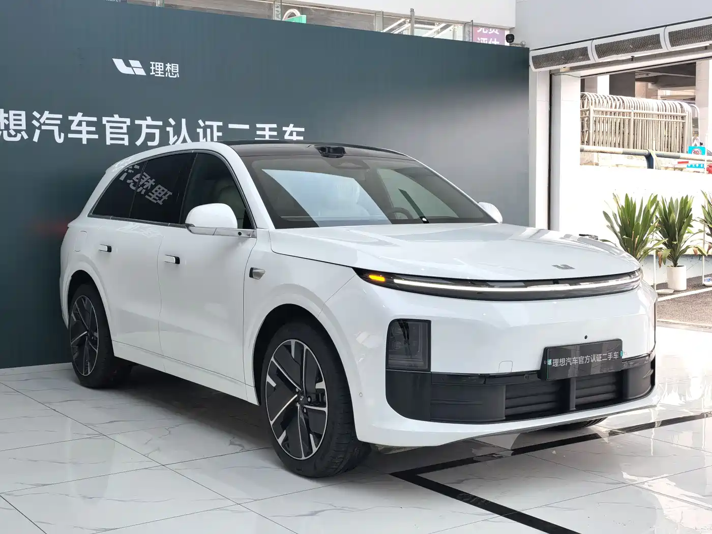 Li Auto IDEAL L6