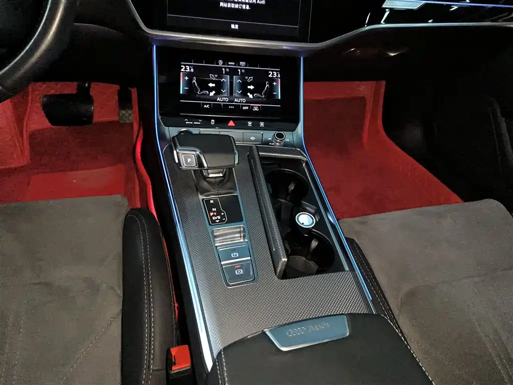 Audi A6L 2023 45 TFSI Premium Selection Dynamic фото 6