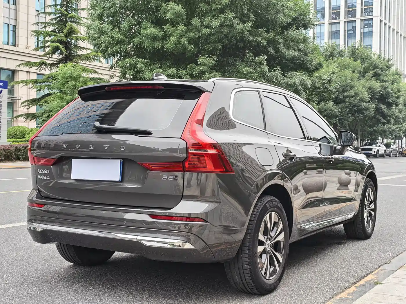 Фото 6 - Volvo XC60