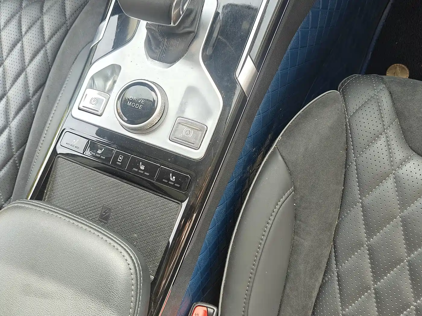 Hongqi HS5 2019 2.0T Smart Connect Enjoy 4WD Edition фото 8
