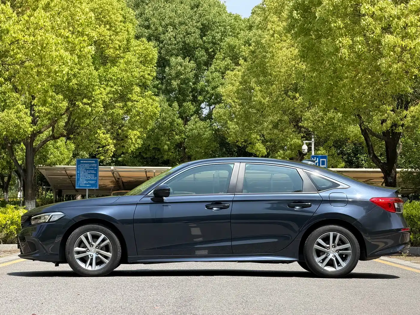 Honda Civic 2023 240TURBO CVT Dynamic Edition 5