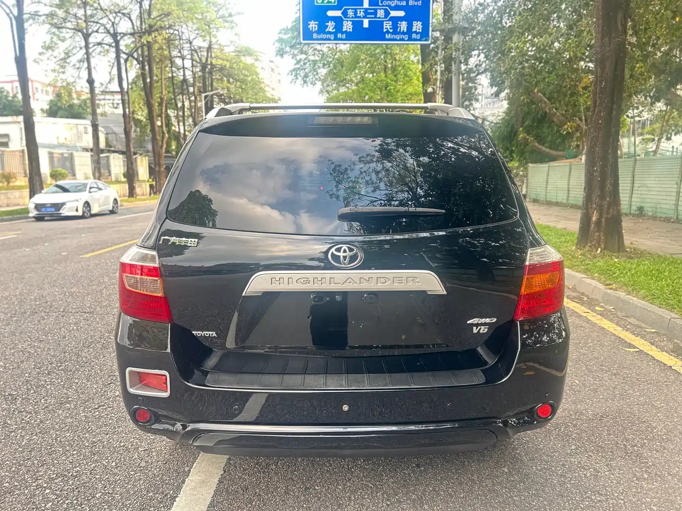Toyota Highlander 2009 2.7L 2WD 5-seater Elite Edition фото 4