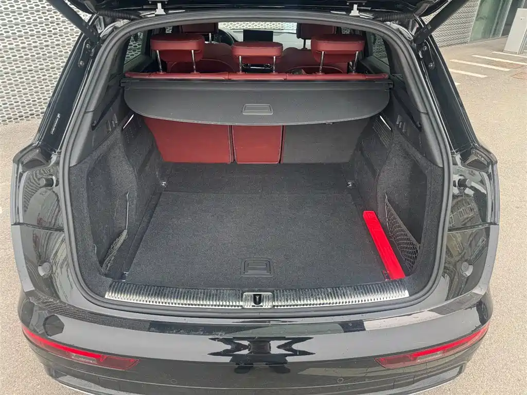 Audi Q5L 2024 Model 45 TFSI Luxury Dynamic фото 15