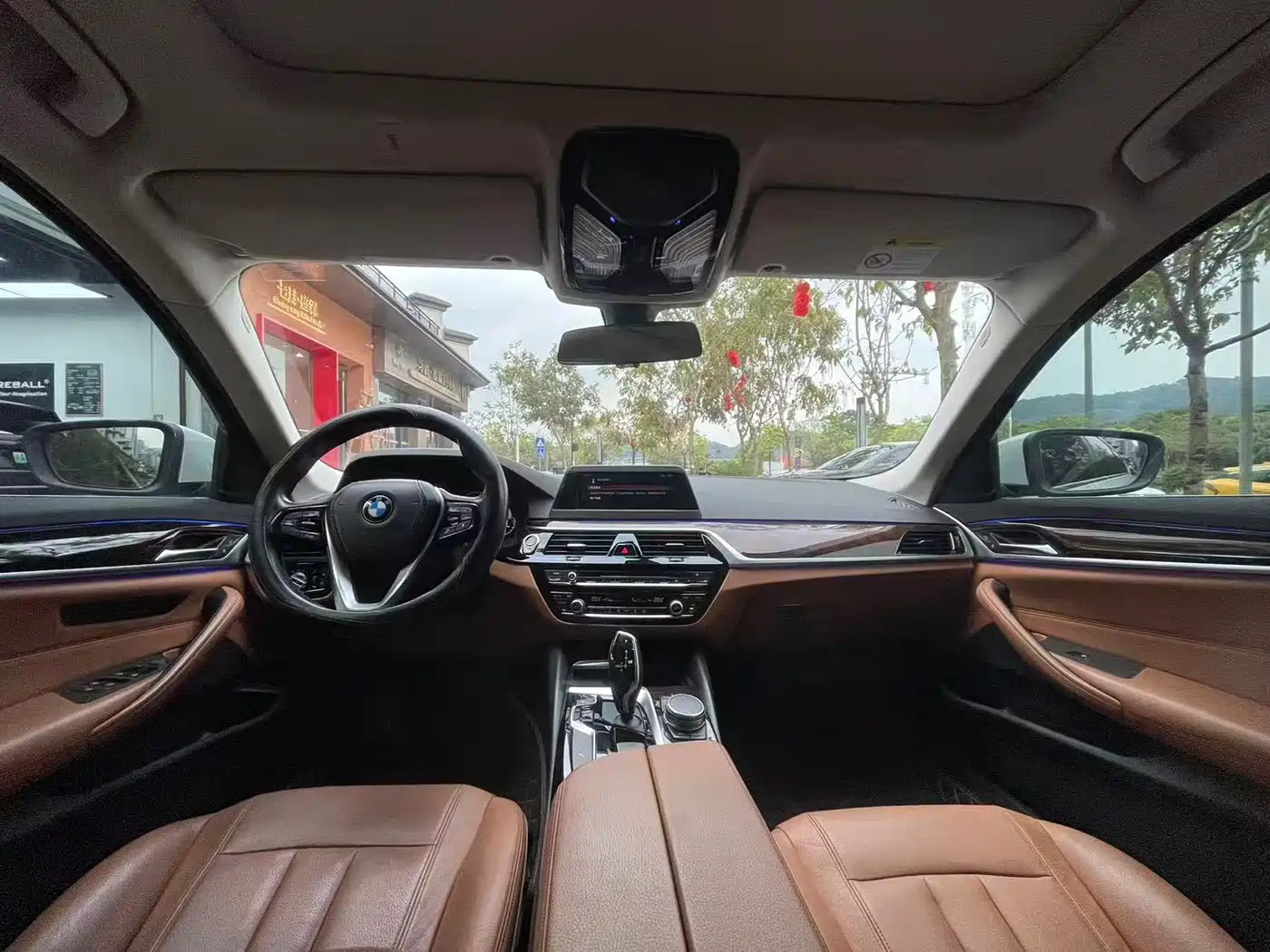 BMW 5 Series 2018 528Li Launch Special Edition фото 16