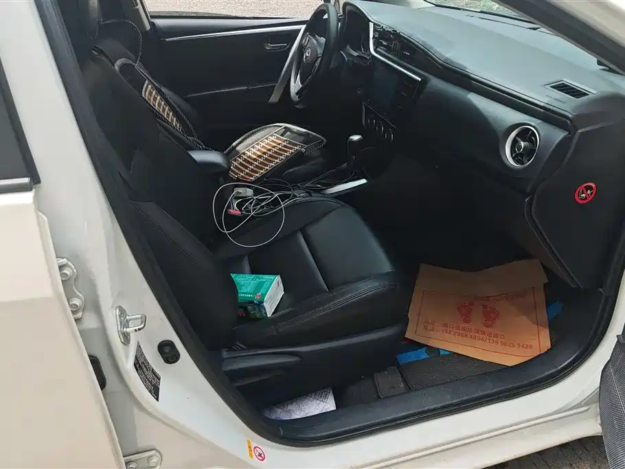 Toyota Levin 2017 Facelift 185T CVT Elite (China V) фото 8