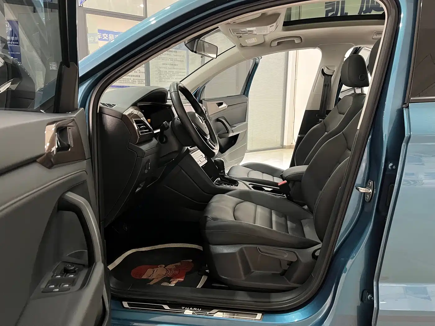 Volkswagen Tharu 2022 280TSI 2WD Comfort фото 8