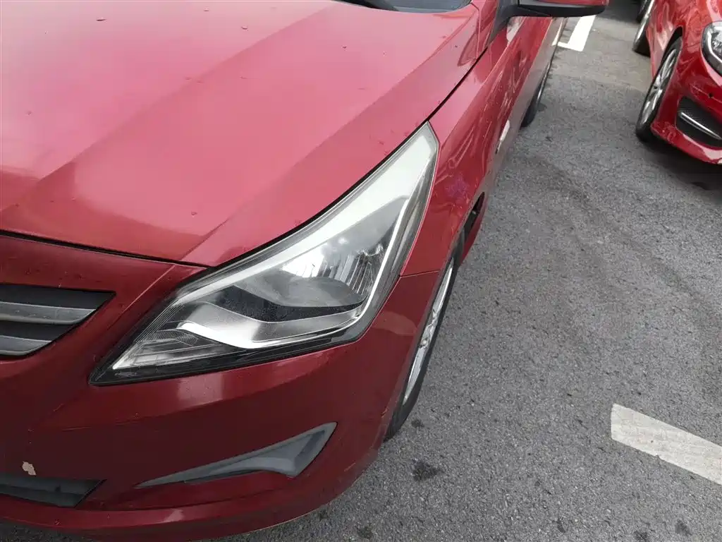Hyundai Verna 2014 1.4L Automatic Fashion GS фото 24