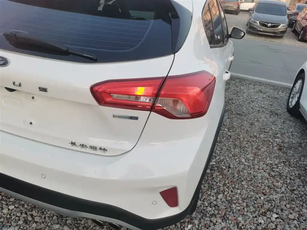 Ford Focus Active 2020 2020 EcoBoost 180 Auto Trendy Edition