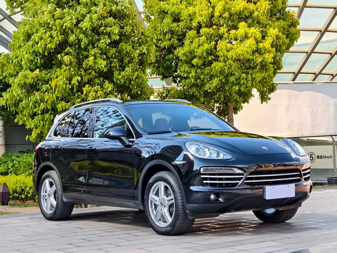 Porsche Cayenne 2011 Cayenne 3.0T фото 3