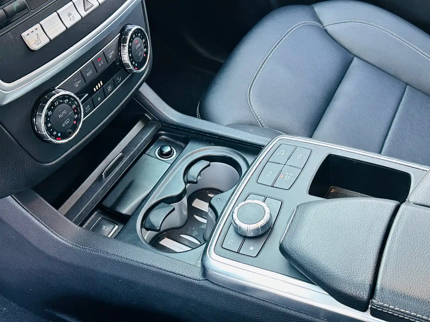Mercedes-Benz M-Class 2012 Model ML 350 Dynamic фото 12