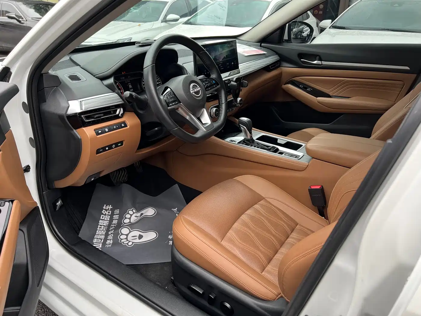 NISSAN TEANA