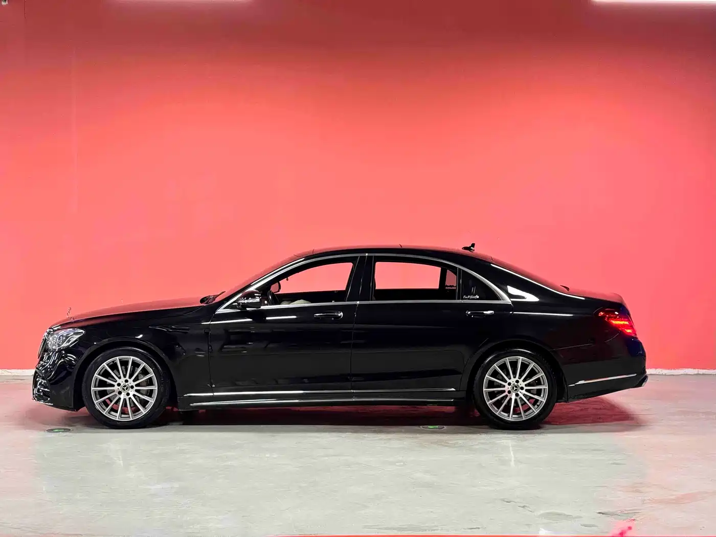 Mercedes-Benz S-Class 2014 S 320 L Business фото 8