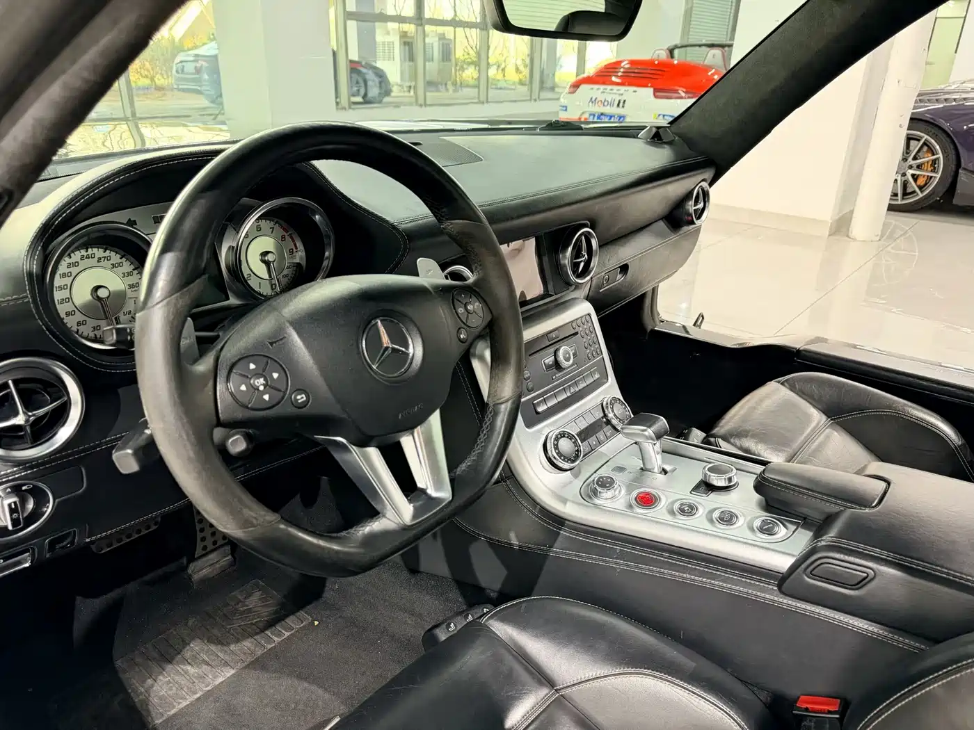 Mercedes-Benz SLS AMG 2011 SLS AMG фото 5