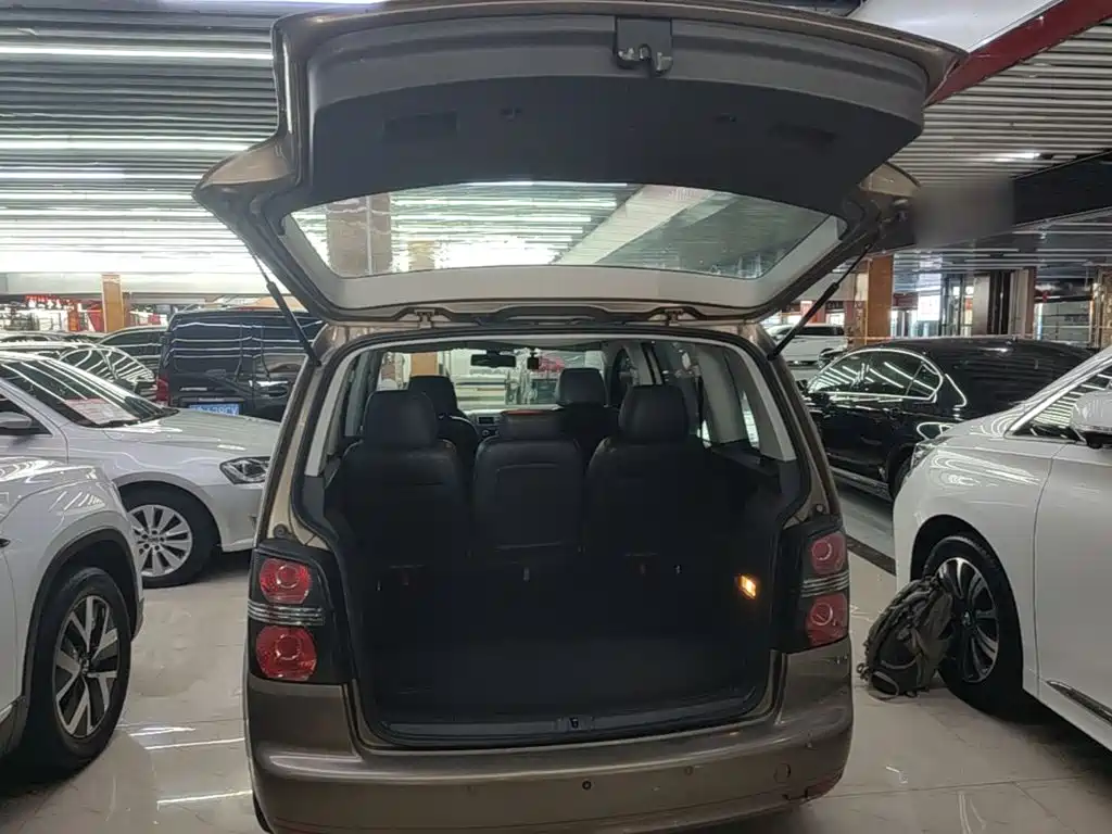 Volkswagen Touran 2015 2015 1.4T Manual Comfort Edition 5-seater