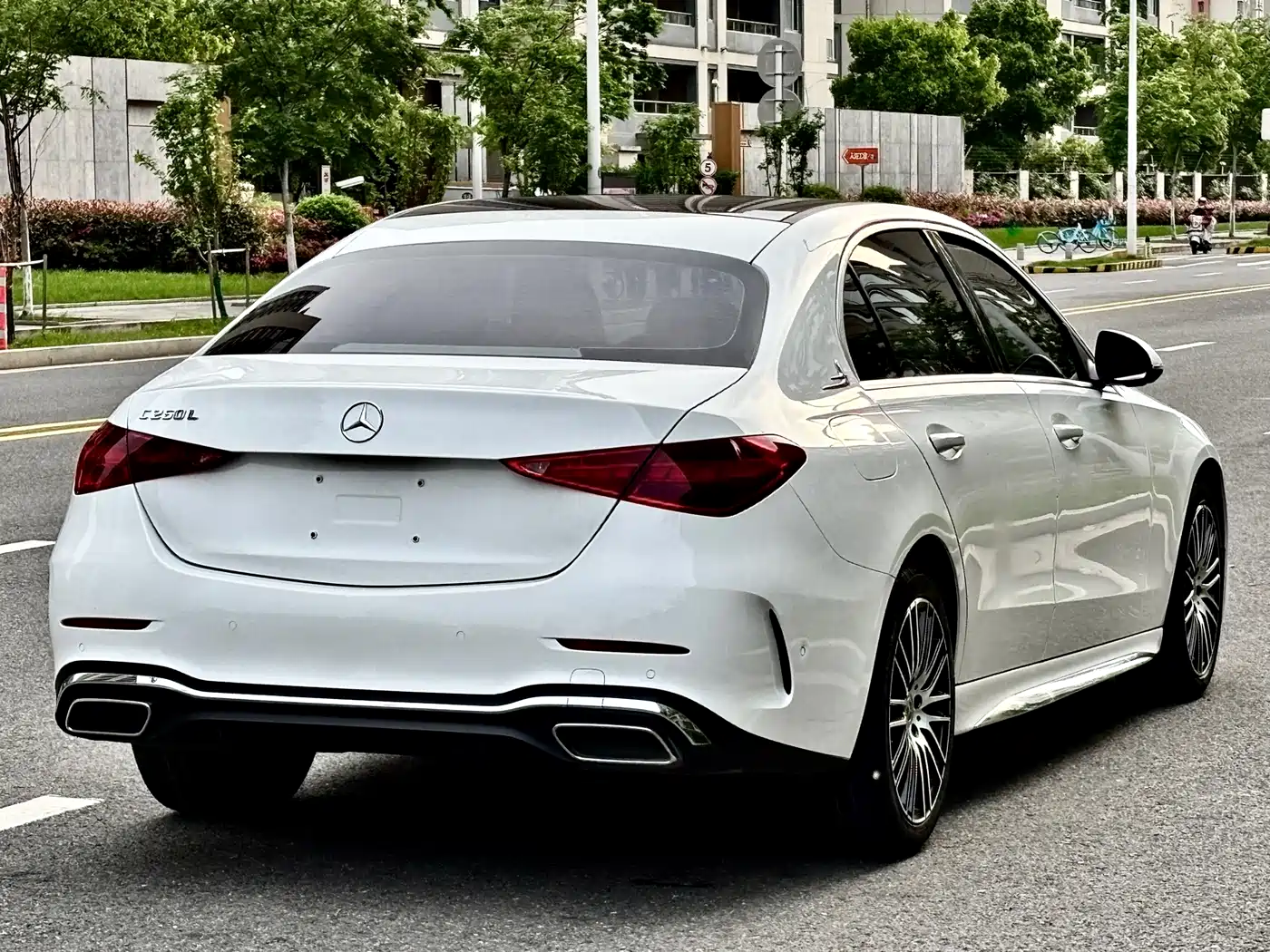 MERCEDES-BENZ CLASS C