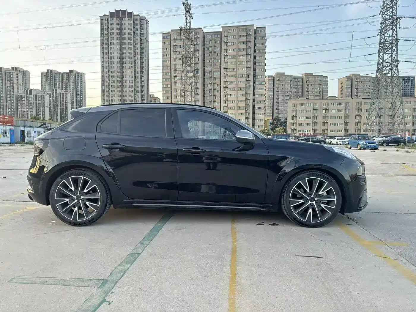 Lynk & Co 02 Hatchback 2021 2.0TD Halo фото 4