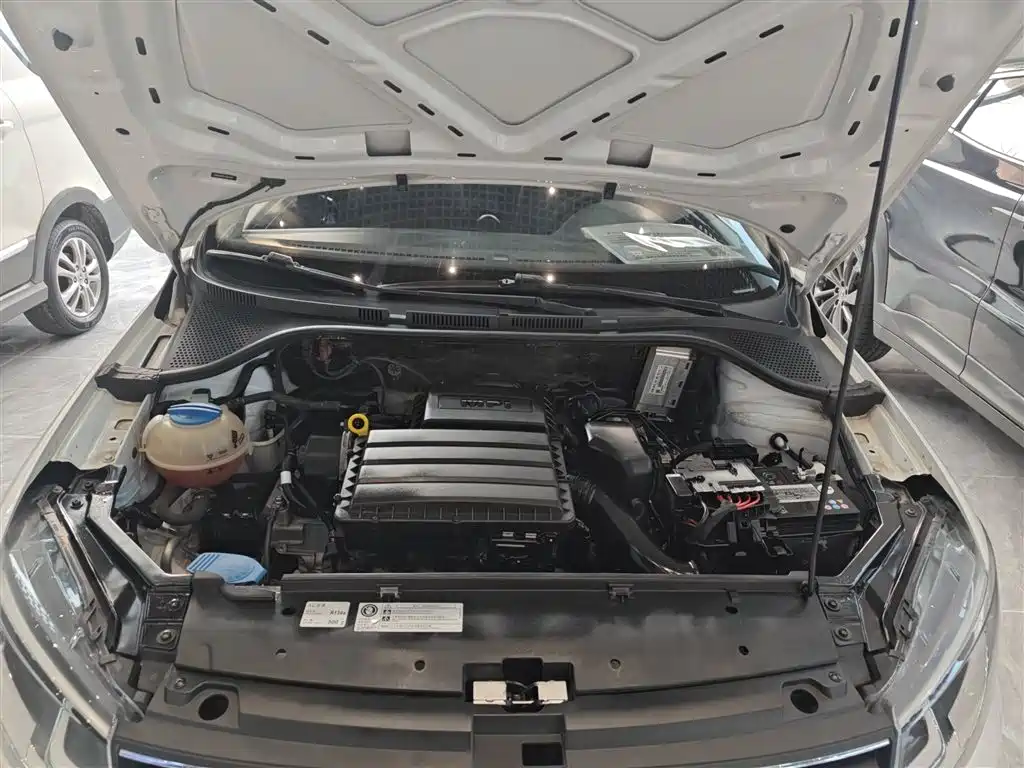 Volkswagen Santana 2018 1.5L Automatic Comfort Edition фото 23