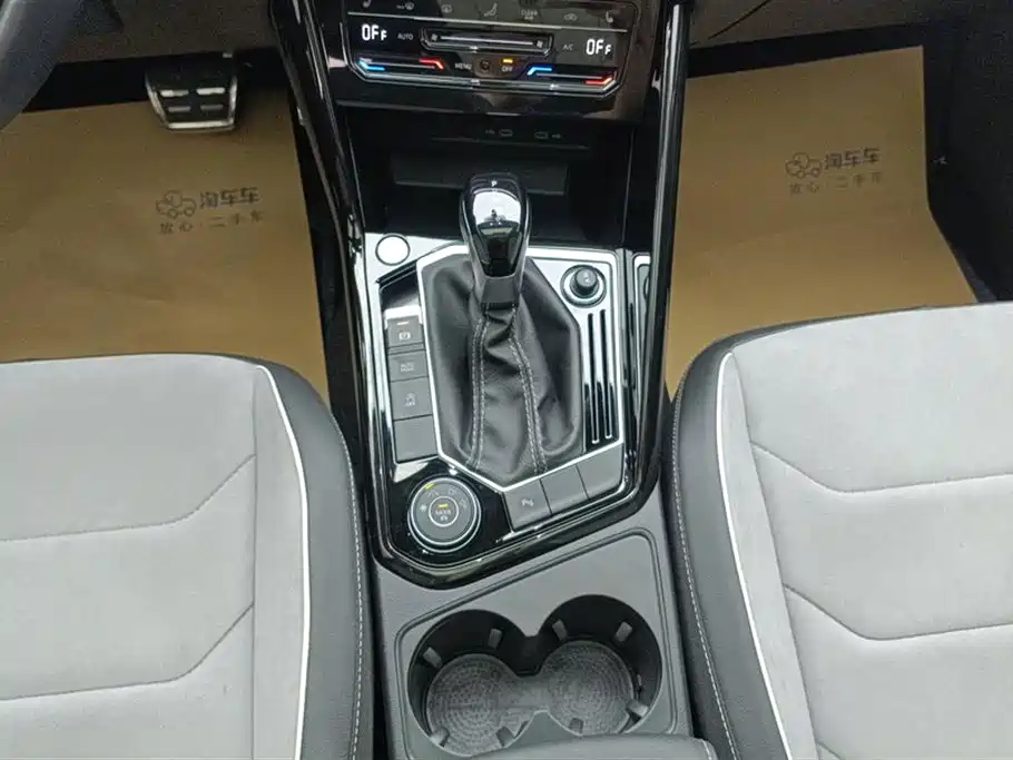 Volkswagen Tayron 2022 380TSI 4WD R-Line Smart Connect Edition фото 15