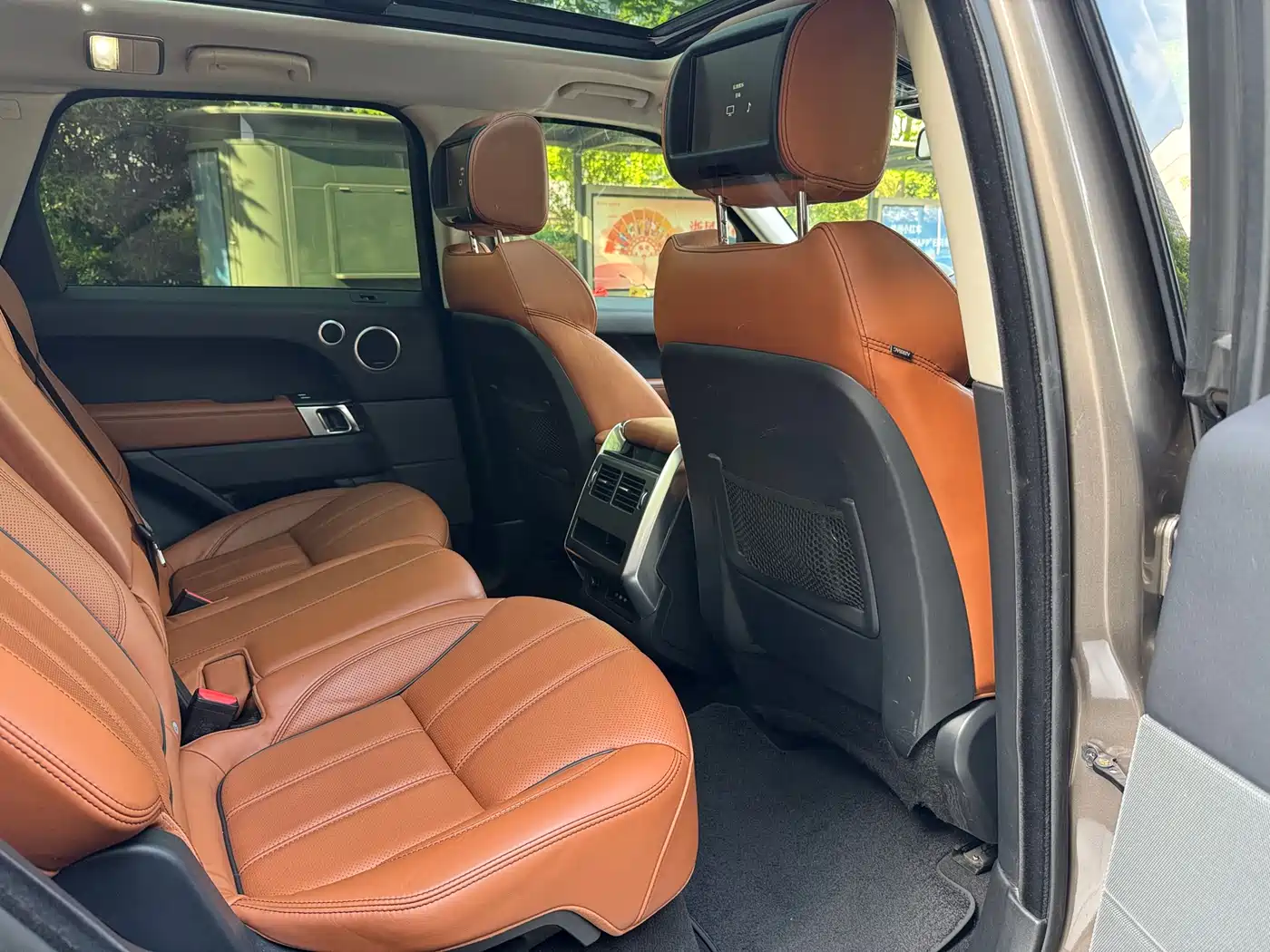 Land Rover Range Rover Sport 2016 Model 3.0 SC V6 HSE DYNAMIC фото 16