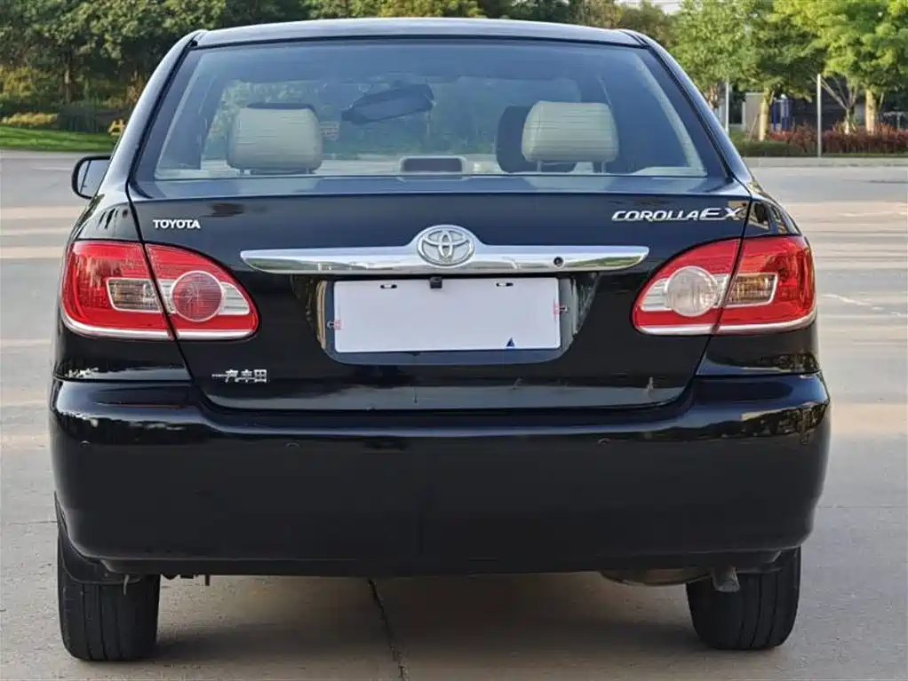 Toyota Corolla 2011 1.6L Automatic Luxury Edition фото 6