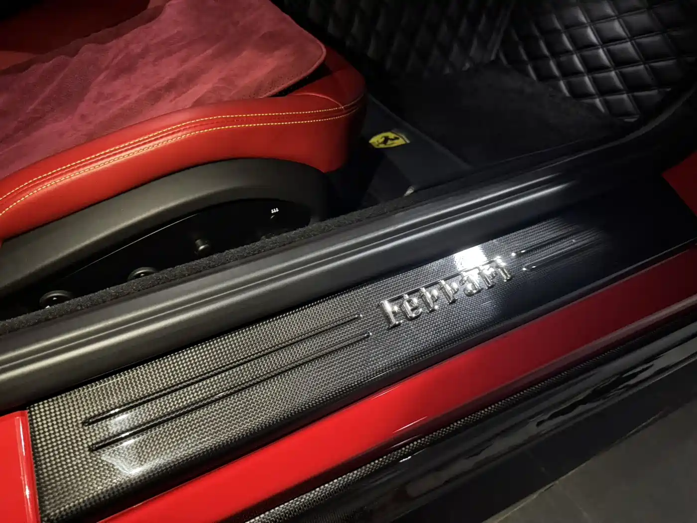 Ferrari 812 2018 2017 6.5L Superfast