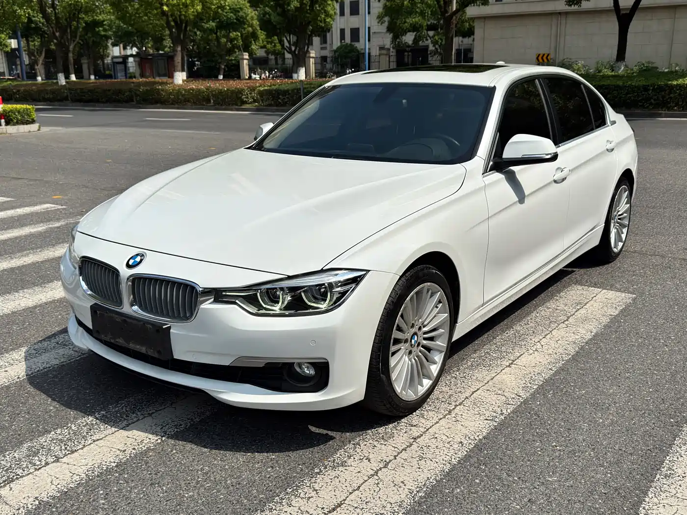BMW 3 Series 2018 320Li Fashion Style