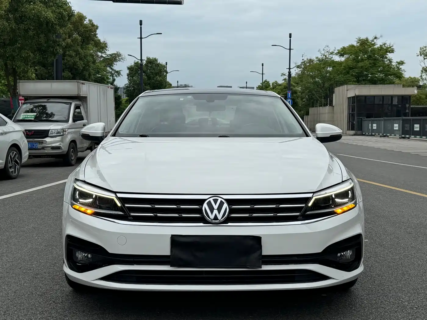 Volkswagen Lamando 2019 280TSI DSG Comfort Edition China VI фото 2