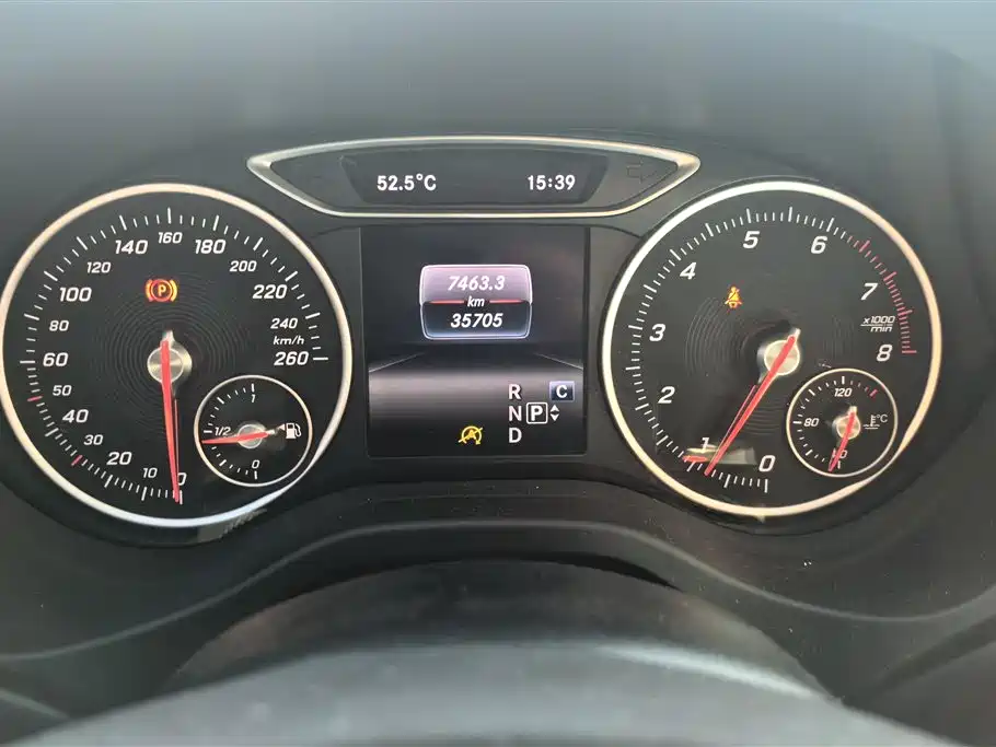 Mercedes-Benz A-Class (Import) 2018 A 200 Sport фото 14