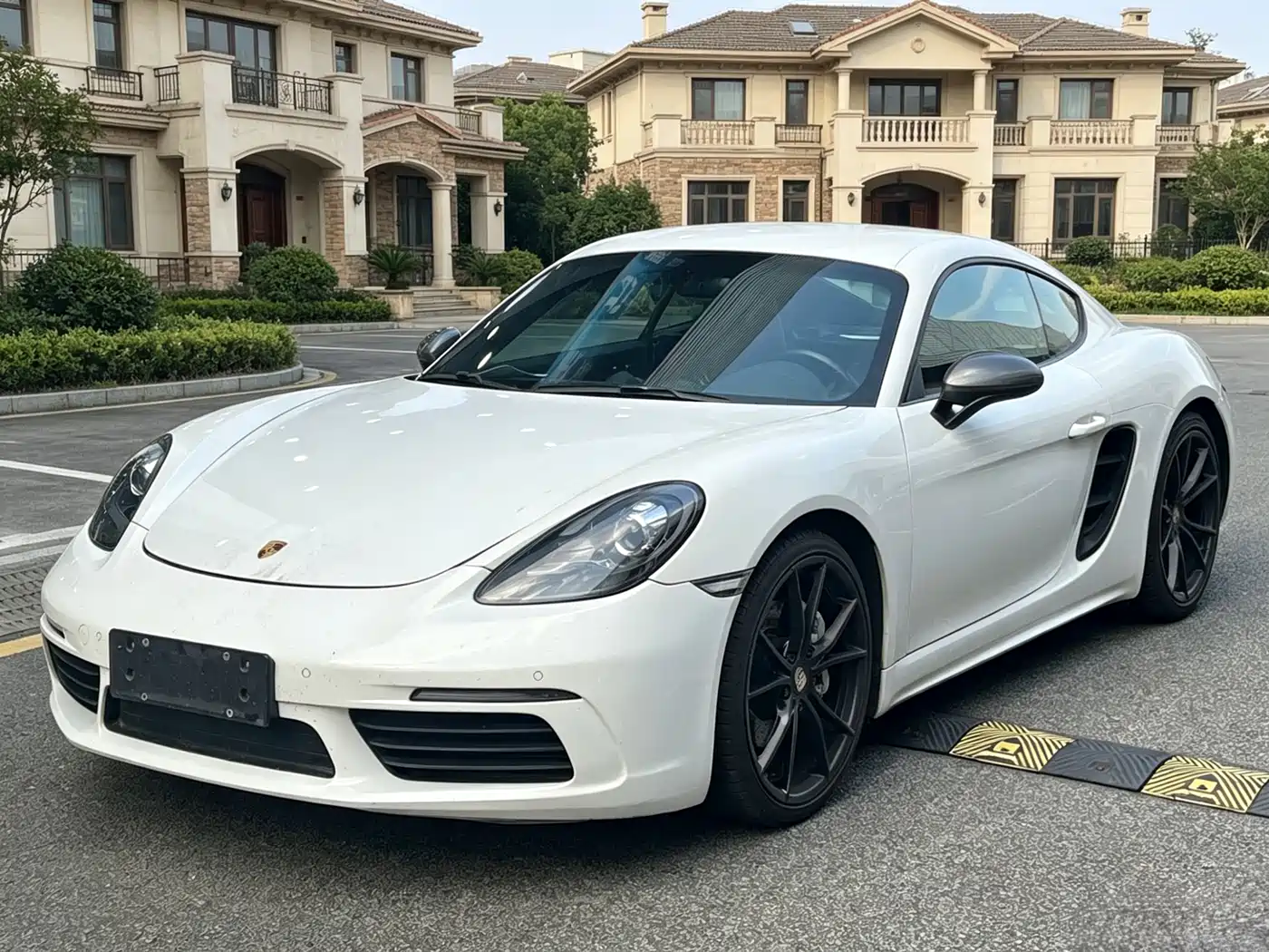 Porsche 718 2018 Cayman 2.0T
