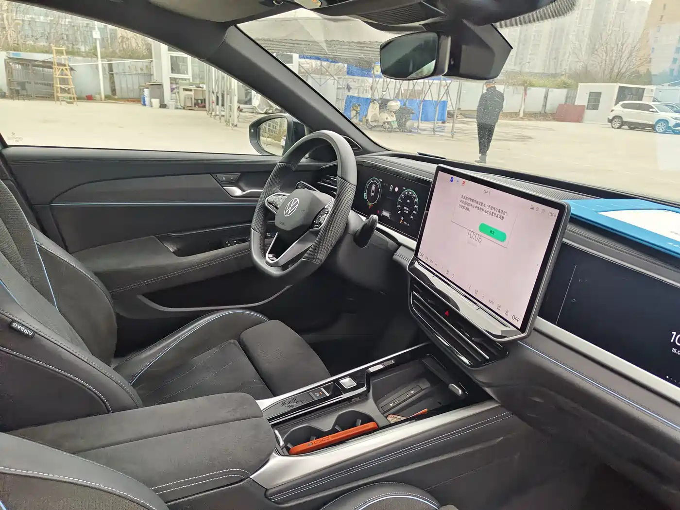 Volkswagen Passat 2025 Model Pro 380TSI Starlight Dragon Premium Edition фото 10