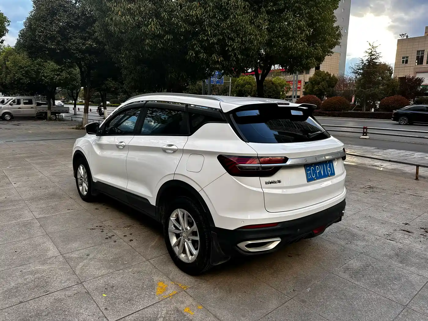 GEELY AUTOMOBILE BINYUE