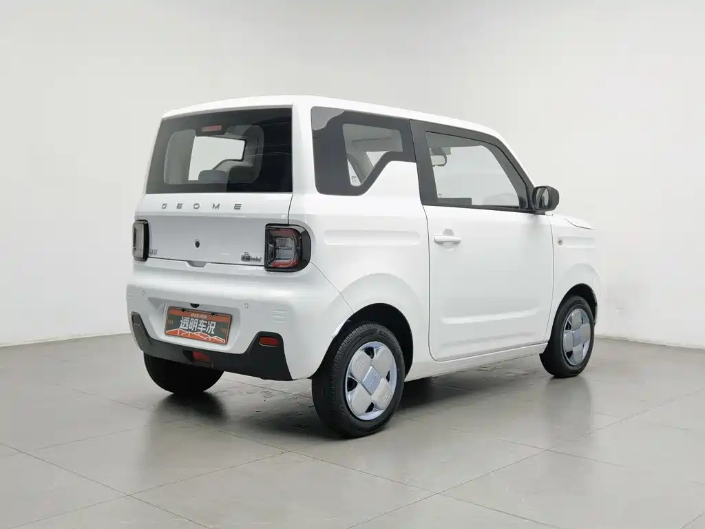 Photo 2 - Geely Galaxy Panda