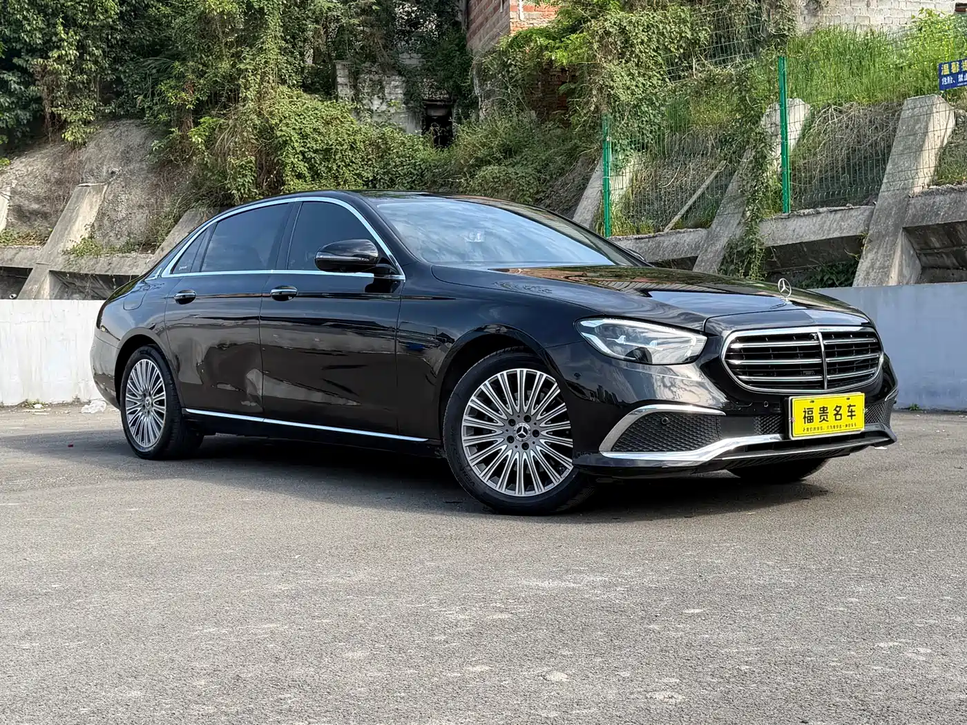 Mercedes-Benz E-Class 2021 E 300 L Fashion фото 3
