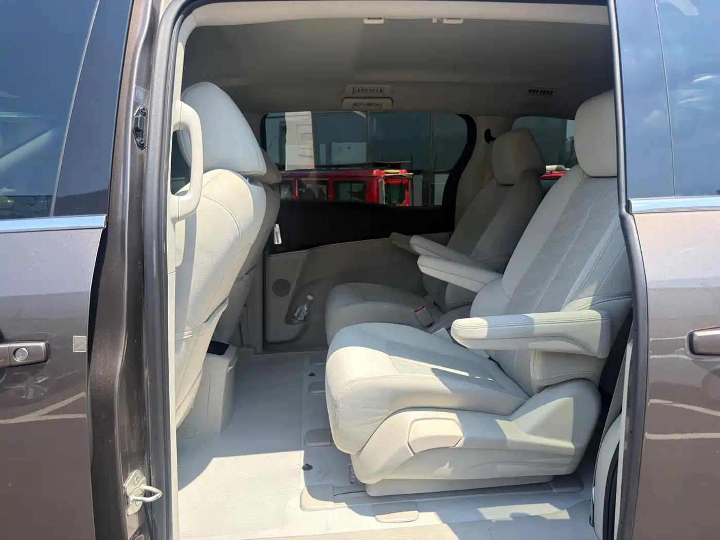 Buick GL8 2023 Model Land Business Class Comfort фото 4
