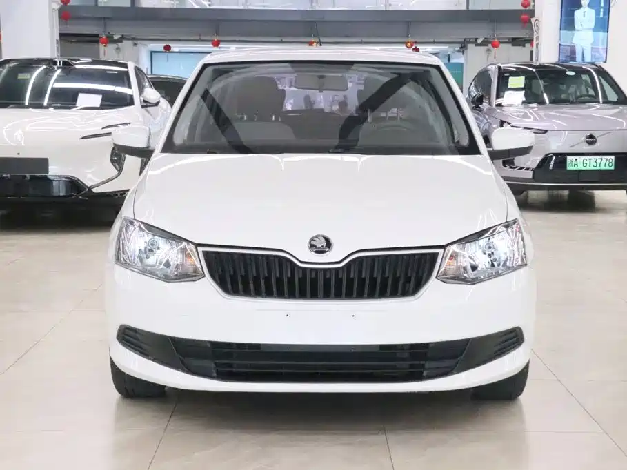 Škoda Fabia 2016 2016 1.4L Automatic Car Enjoy Edition