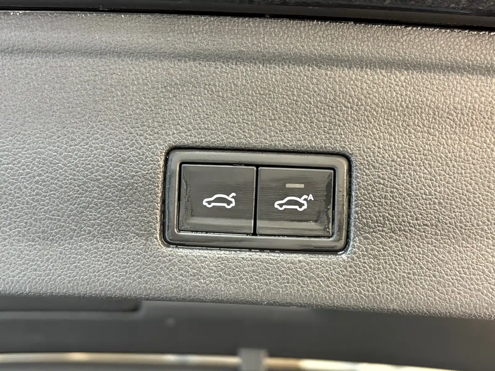 Фото 18 - Volkswagen Touareg