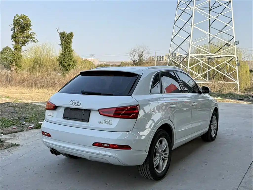 Audi Q3 2015 35 TFSI Millionth Anniversary Comfort фото 24