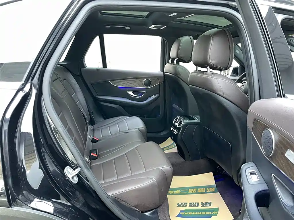 Mercedes-Benz GLC 2021 GLC 260 L 4MATIC Luxury фото 16