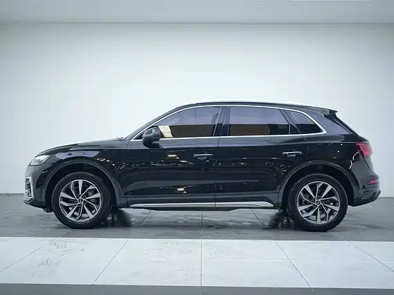 Audi Q5L 2022 Facelift 40T Luxury Elegance фото 4