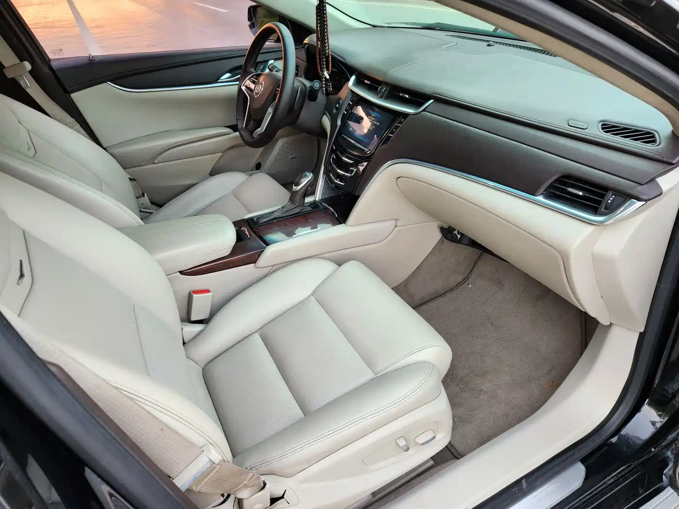 Cadillac XTS 2016 28T Elite фото 9